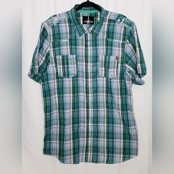 Men's XXL plaid Button up. - Picture 2 of 13